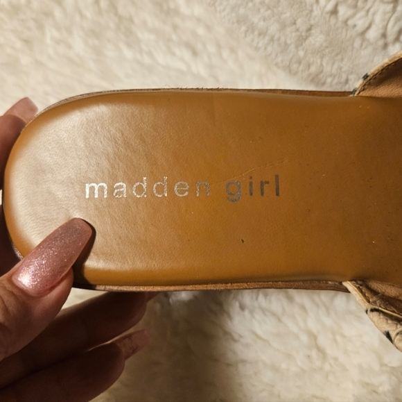 MADDEN GIRL Sexy Snakeskin Texture Print Slip On Wedged Clogs 🌼 Sz. 9 - Picture 2 of 8